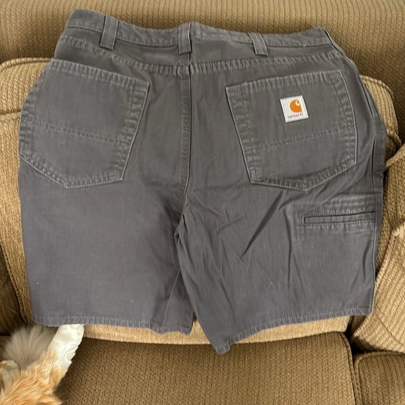 Men’s Carhartt utility shorts.  Size 33, grey. - Picture 3 of 3